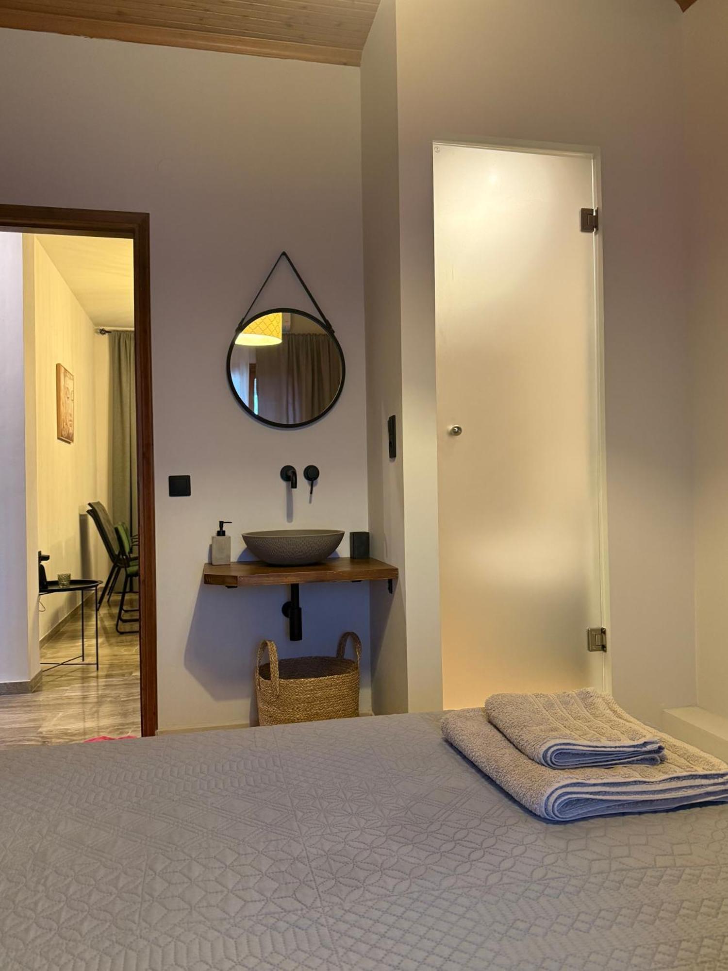 Villa Alexandra'S Boutique House Kato Garouna Exterior foto
